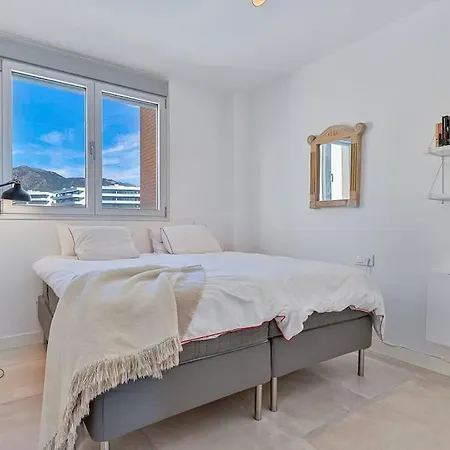 Stunning 2 Bedroom Apartment. Fuengirola